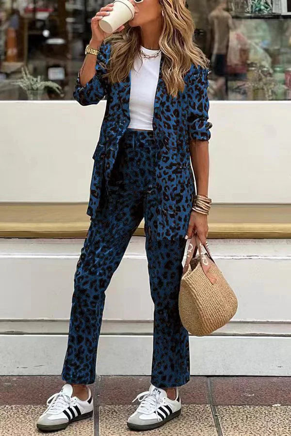 Dalia™ Blazer y Pantalón