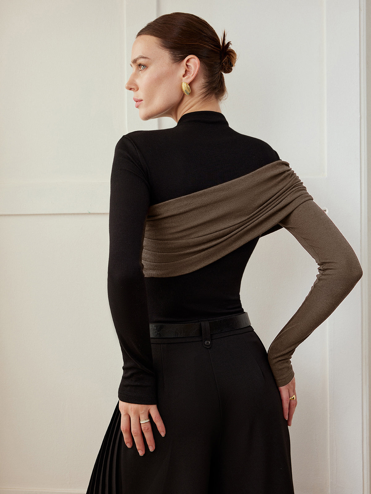 Top Ajustado de Jersey Plisado con Bloques de Color