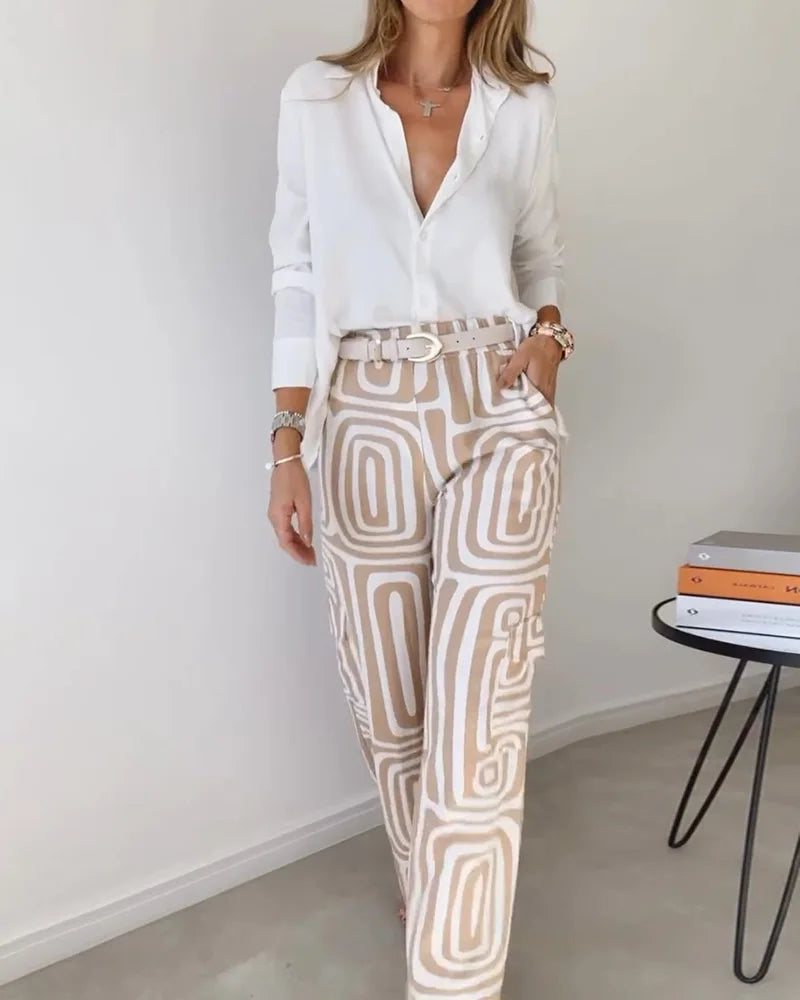 Conjunto Elegancia de Camisa y Pantalones con Estampado Geométrico