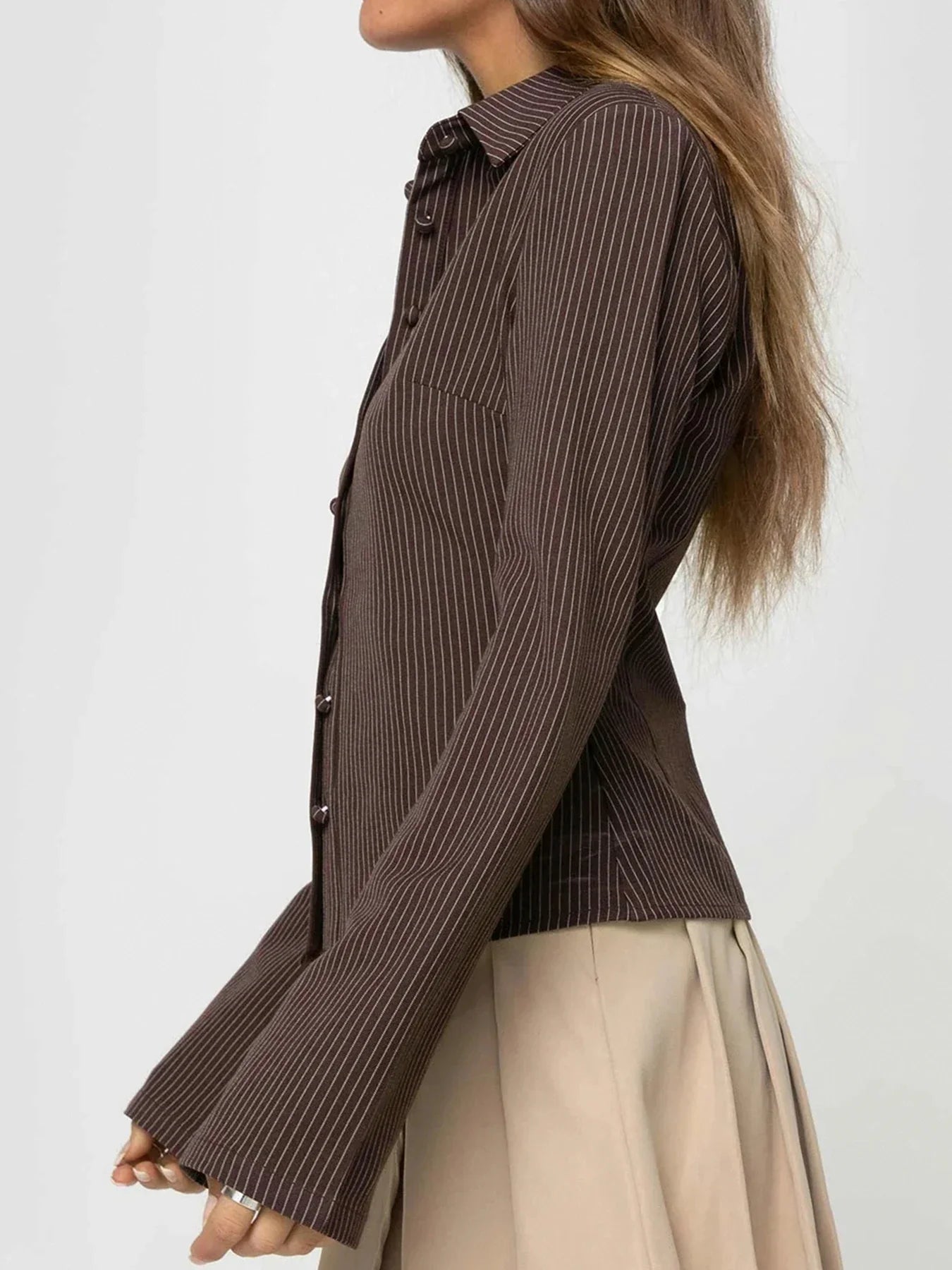 Verónica | Blusa con Botones Estilo Retro