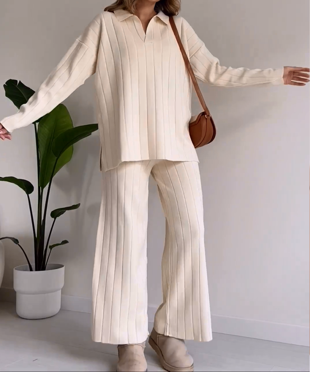 Conjunto Marie de dos piezas Jersey Cuello V